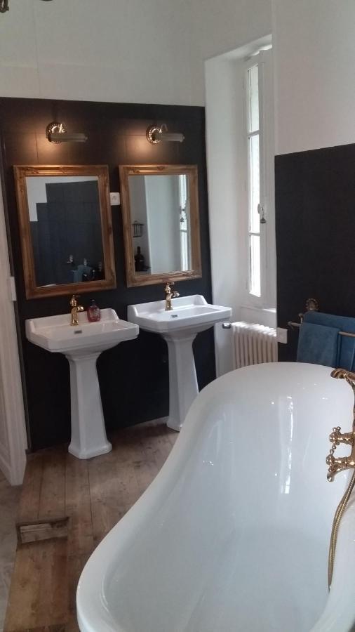 Chateau Maleplane Bed & Breakfast Saint Leonard de Noblat Bagian luar foto
