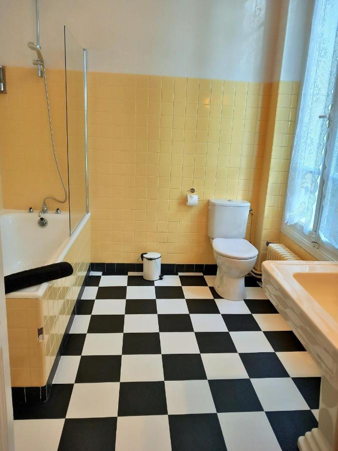 Chateau Maleplane Bed & Breakfast Saint Leonard de Noblat Bagian luar foto