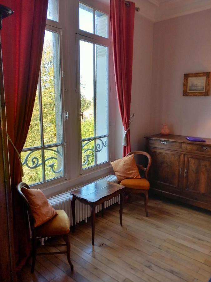 Chateau Maleplane Bed & Breakfast Saint Leonard de Noblat Bagian luar foto