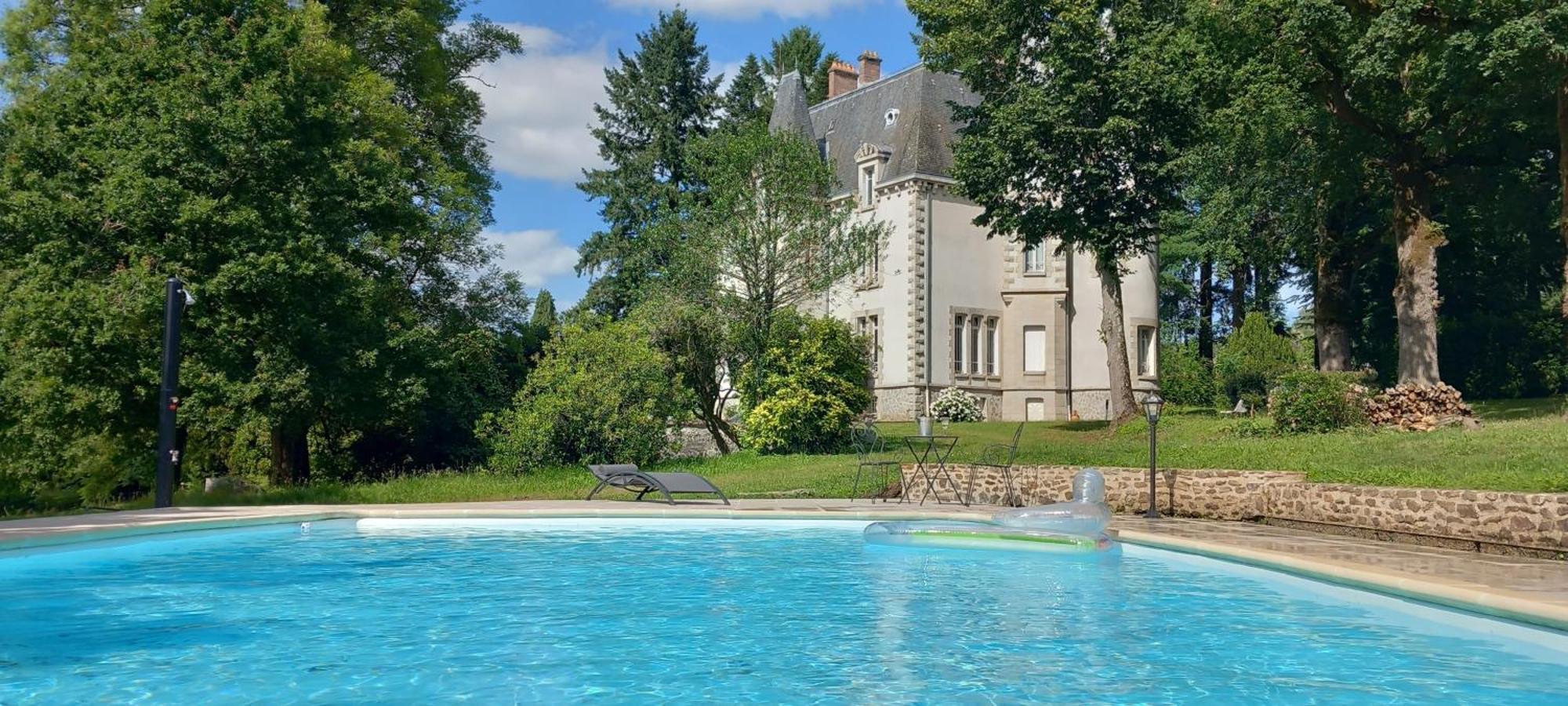 Chateau Maleplane Bed & Breakfast Saint Leonard de Noblat Bagian luar foto